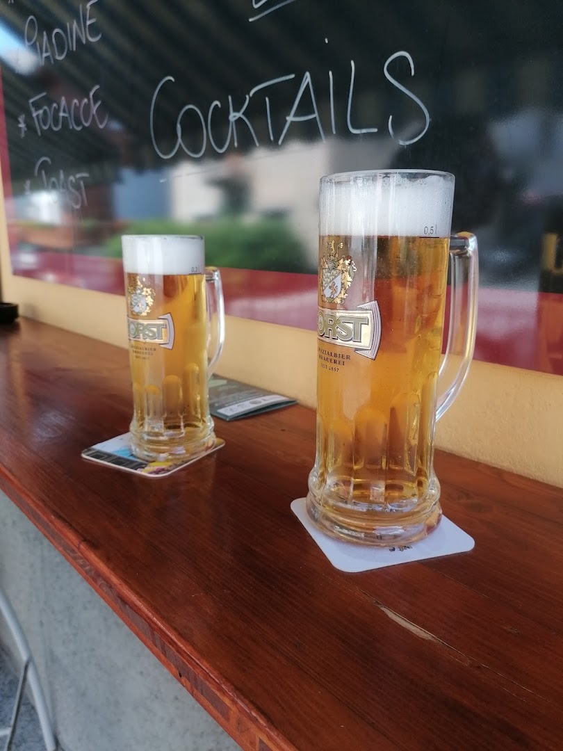 Coope Antigorian Pub