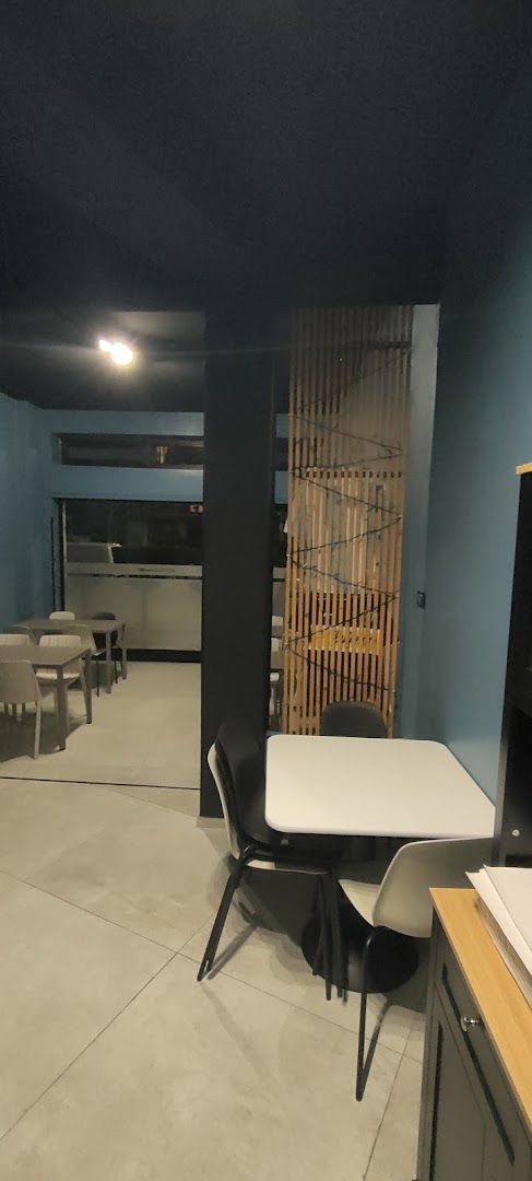 Corner - Bar Pizzeria Tavola Calda