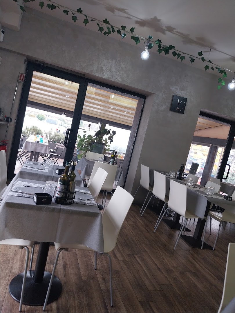 CORNER BAR PIZZERIA