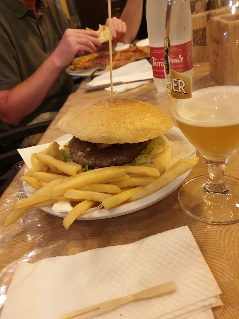Corner Pub, Cavriana