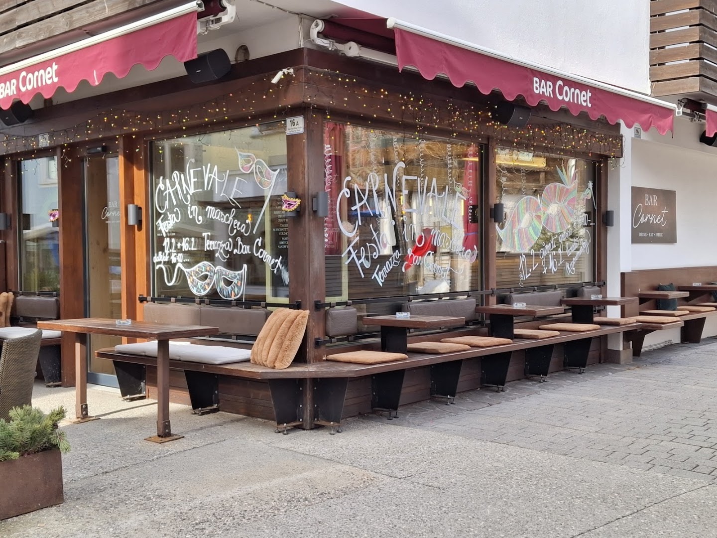 Cornet Bar
