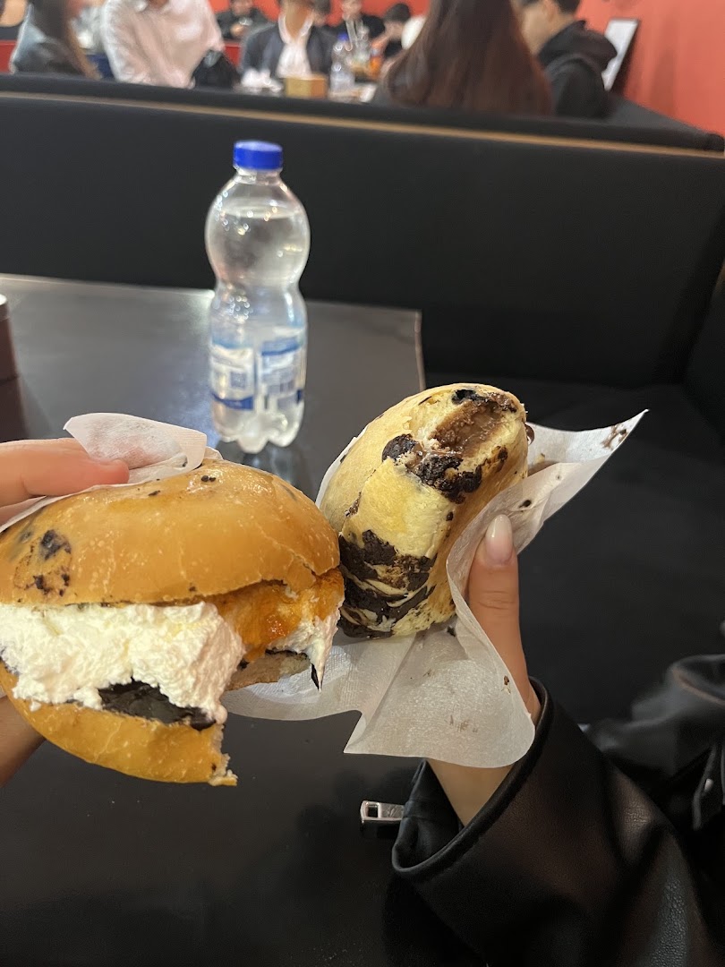 Cornetteria Notturna La Regina dei Pangoccioli (dalla Roby)