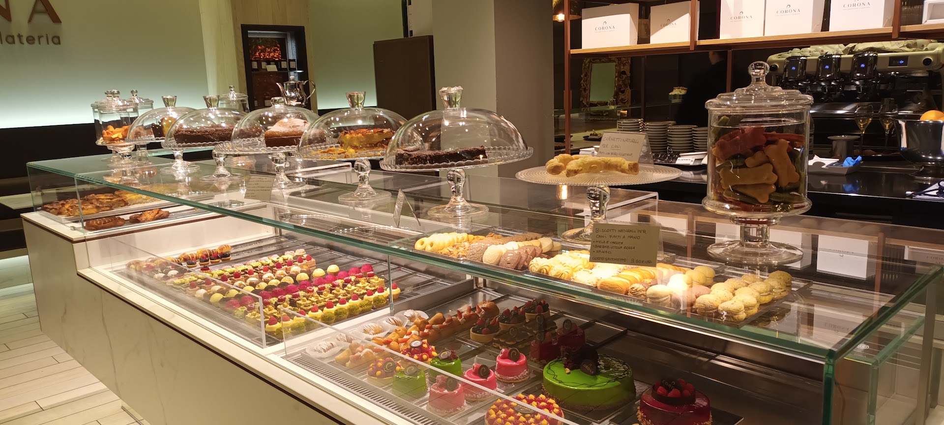 Corona - Alta Pasticceria e Gelateria