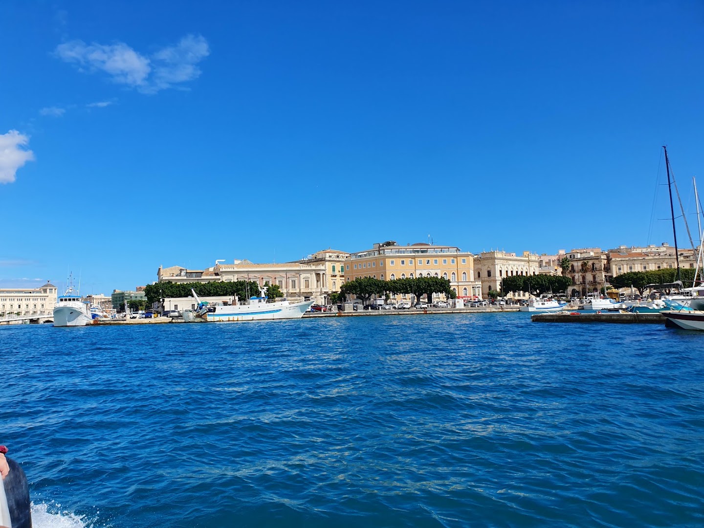 Corrado Escursioni in barca Siracusa | Excursion Boat Ortigia, Siracusa