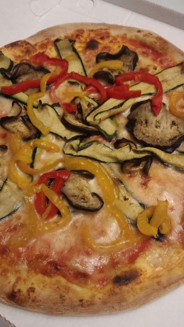 Correpizza, Correzzana