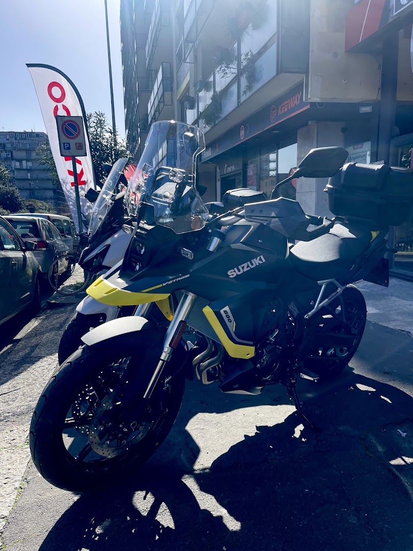 CORSARO MOTO - concessionaria moto e scooter Catania - Benelli, Suzuki, Fantic, Kymco, Sym, Benda, Keeway, Morbidelli MBP,