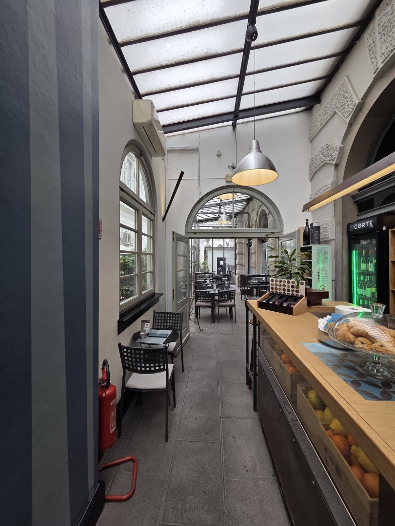 Corte Cafè
