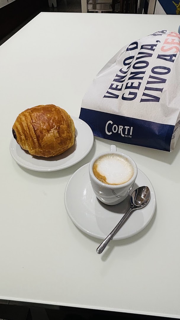 Corti Via Parini 46