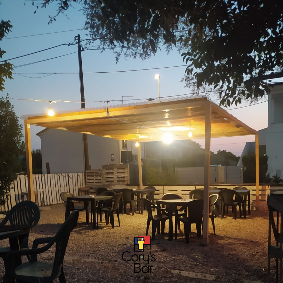 Cory's Bar & Pizza