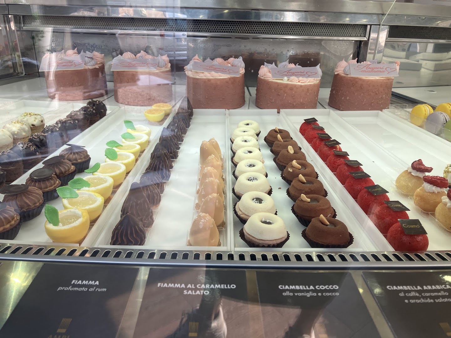 Cosmo Pasticceria Cucina