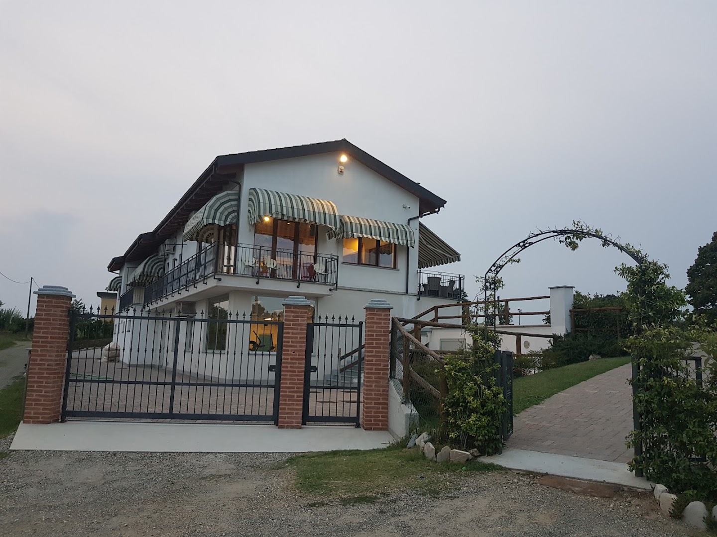 Country Sport Village S.S.D. a R.L.