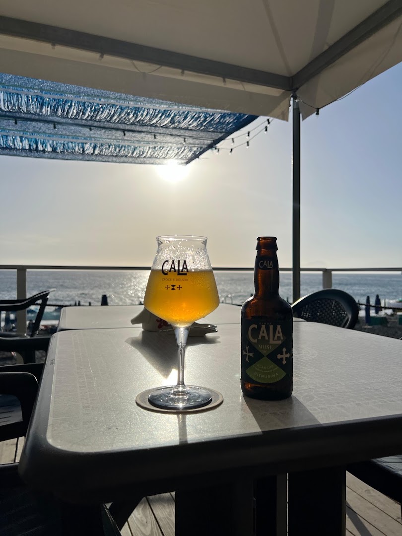 Crawford Beach Marinella