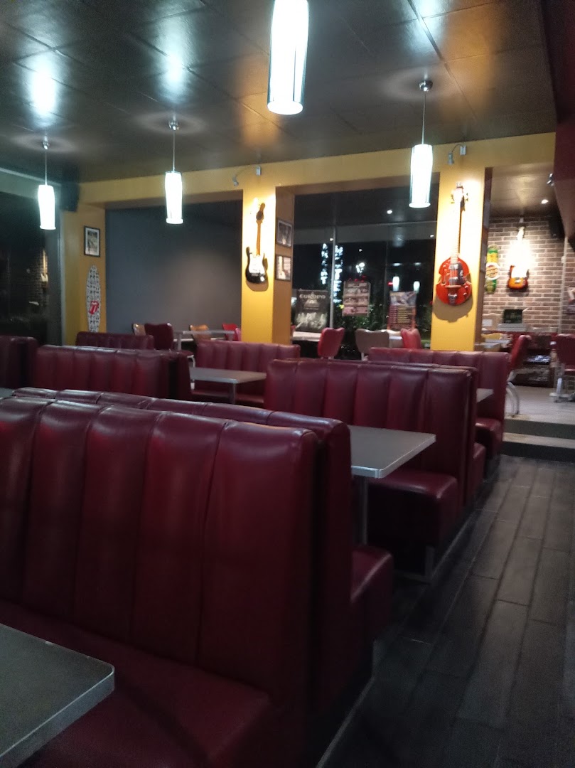 Crazy Driver Rock 'n' Grill