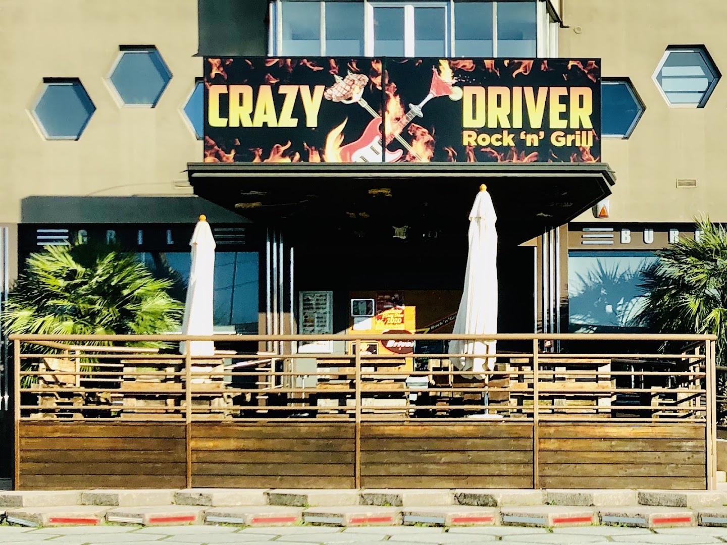 Crazy Driver Rock 'n' Grill