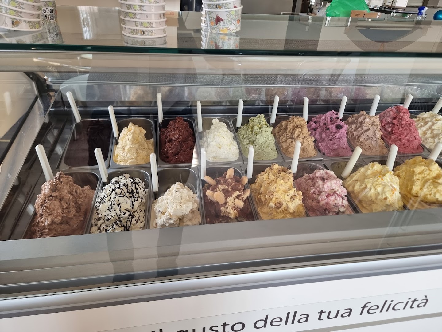 Crema&Cioccolato Gelateria-Caffetteria