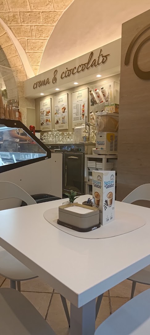 Crema&Cioccolato Gelateria-Caffetteria