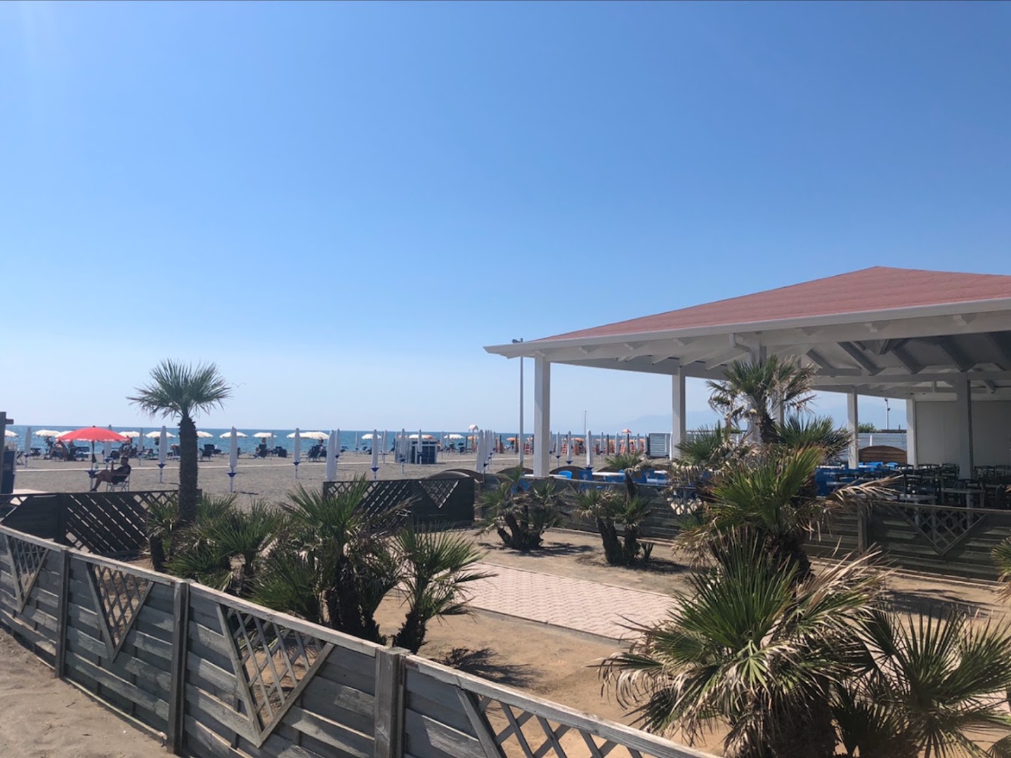 Cristall Beach Club