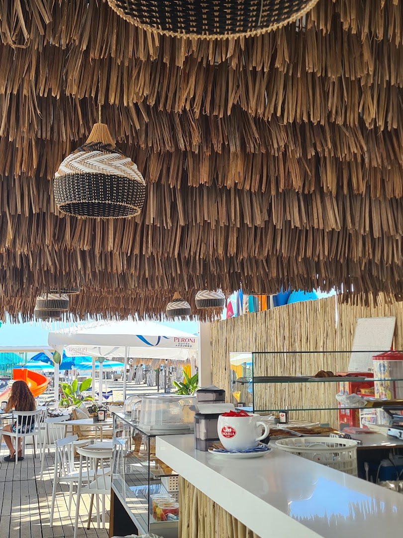 Croce del Sud...beach...beach bar...restaurant