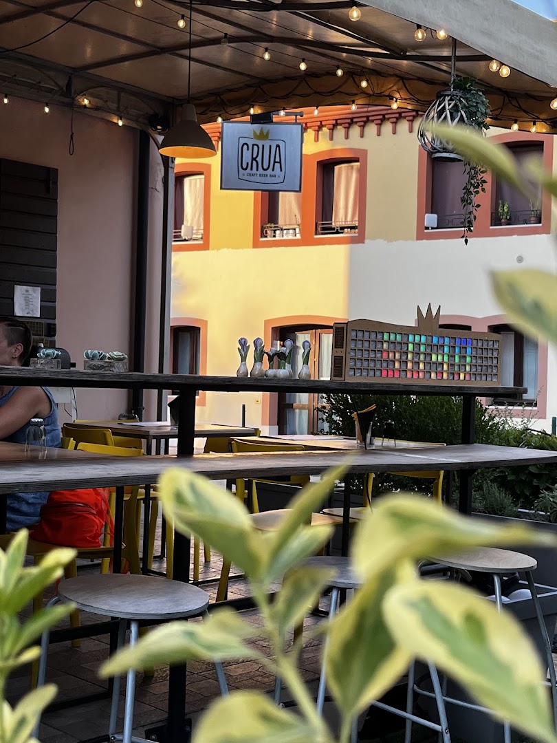 Crua CraftBeerBar
