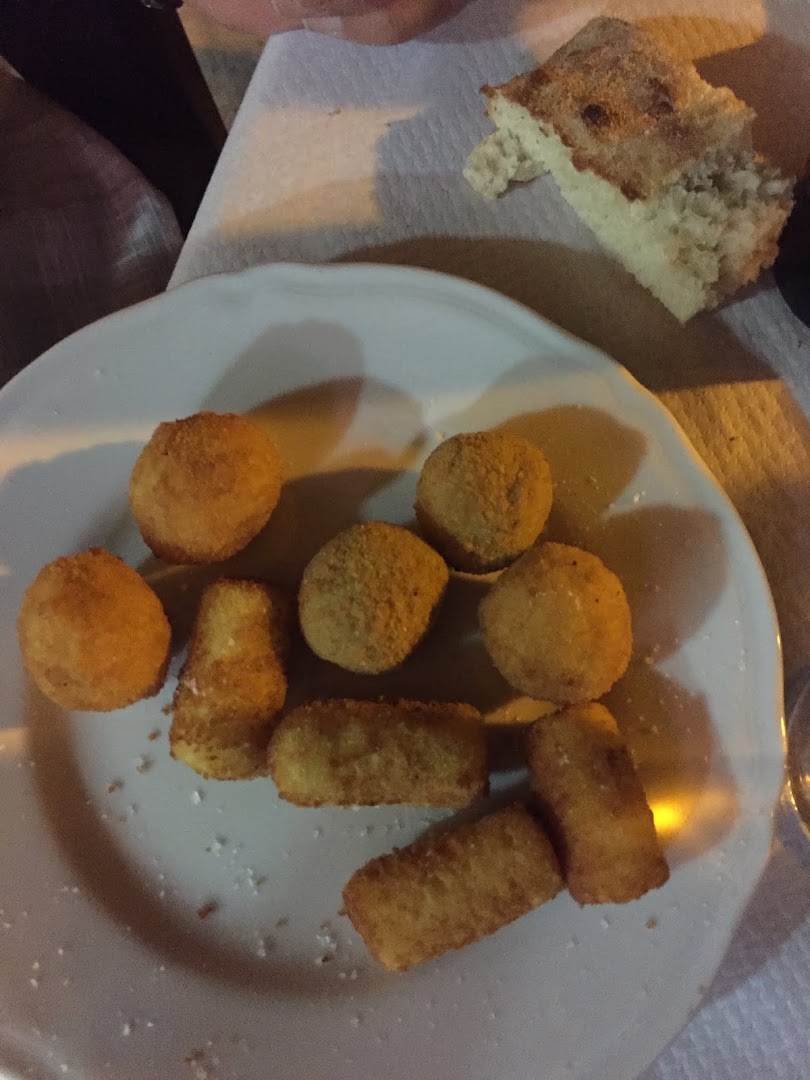 Crystal Pub Pizzeria