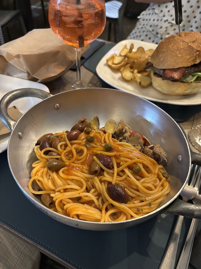 Cucina 246 Ristorante Pub