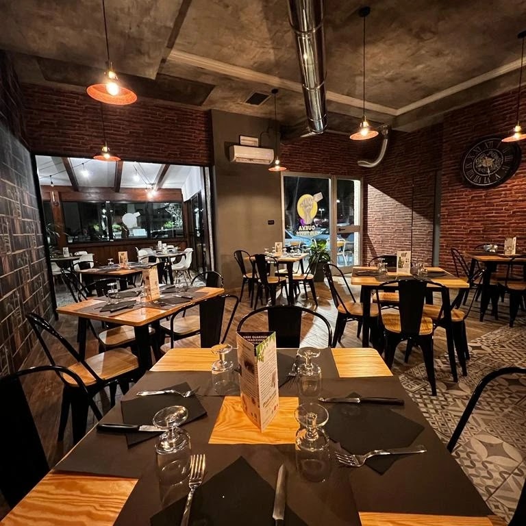 Cueva Bistrot