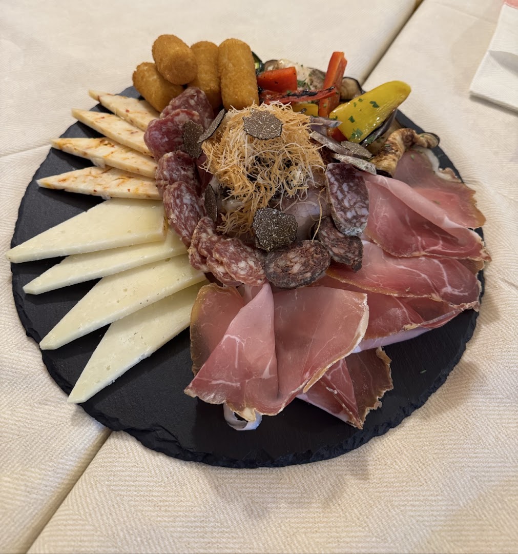 Cuore Nero Food and Relax