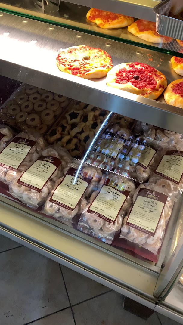 Curiano Forno e Cornetteria