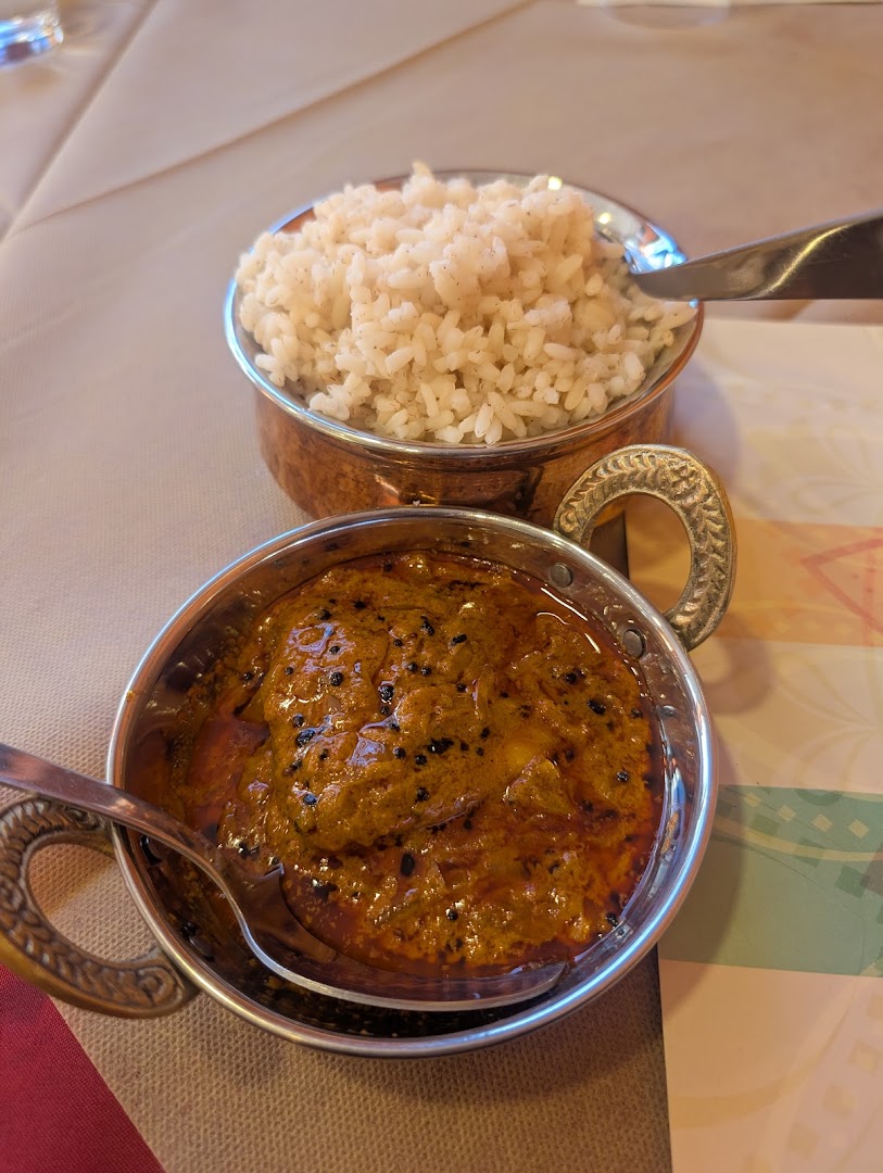 CURRY LEAF INDIAN Restaurant