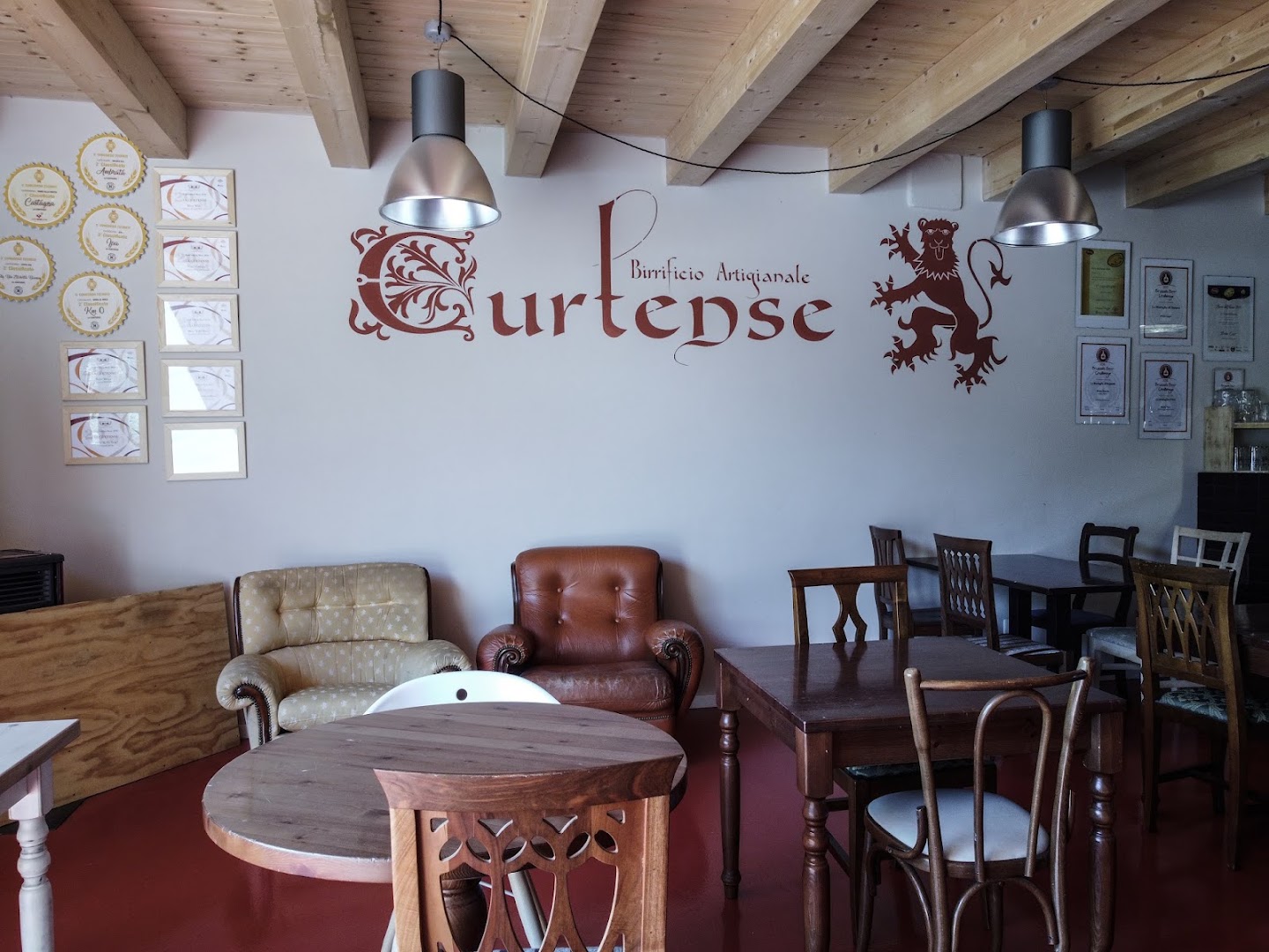Curtense