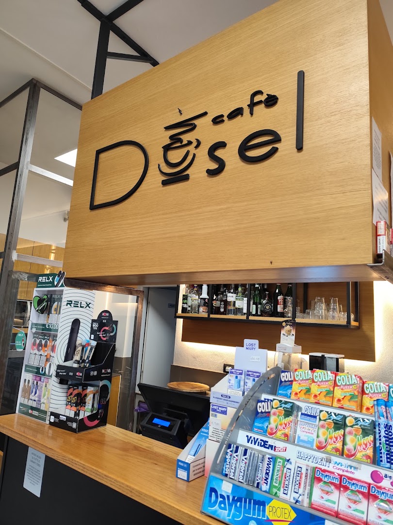 D Sel Cafe'