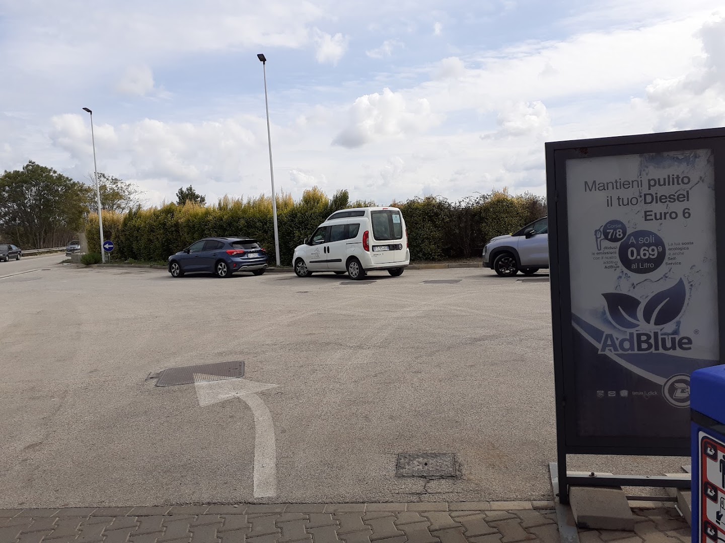 D+ Stazione di Servizio