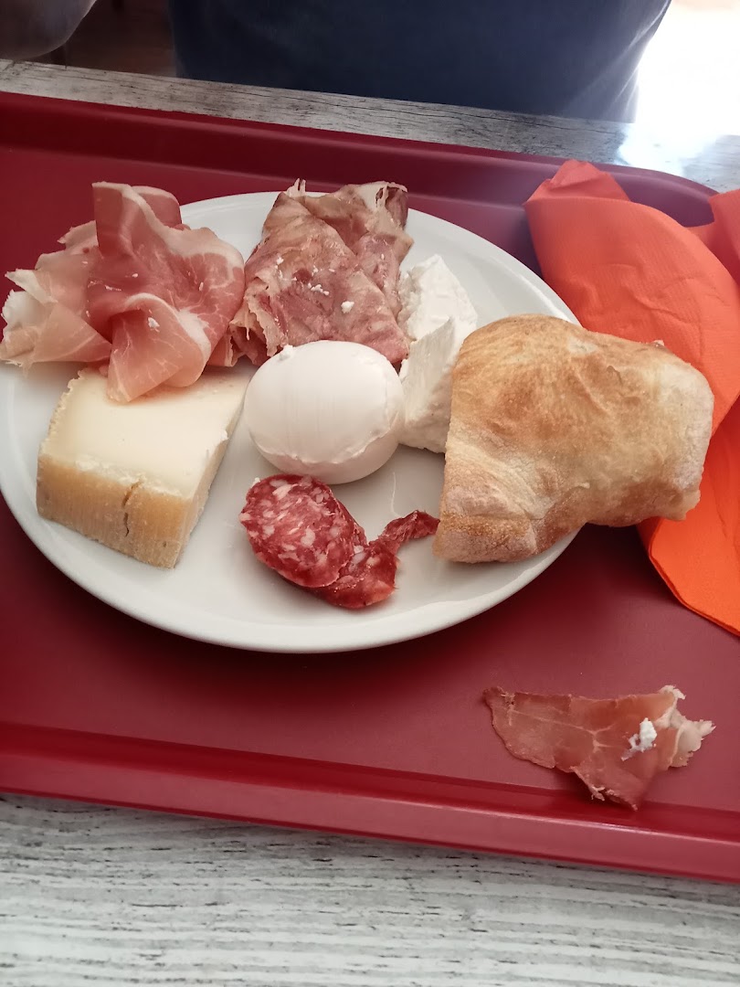 Da Claudio Pizzeria Tavola Calda