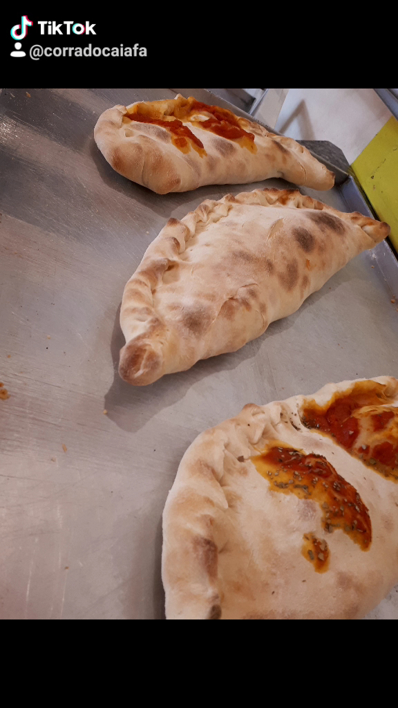Da Curra Pizza al Taglio farinata