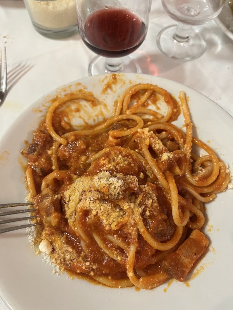 Da Gino al Parlamento, Roma