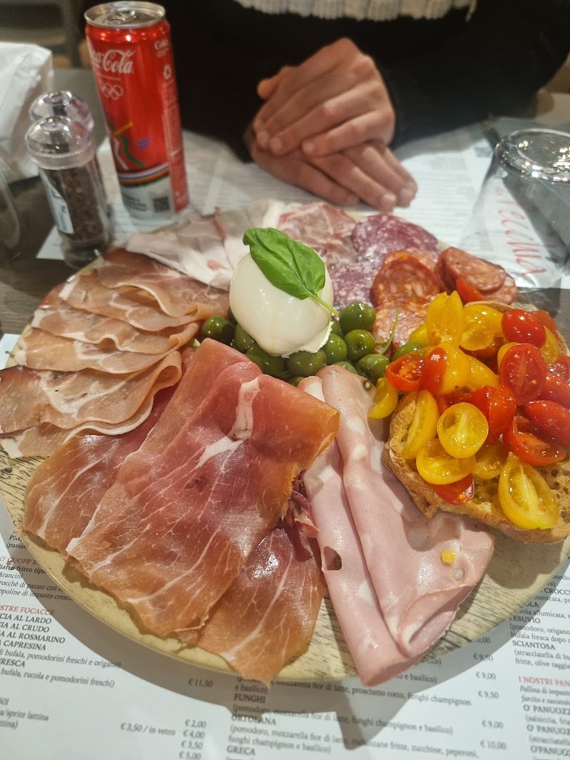 Da Pecchia Pizza e Sfizi Napoletani