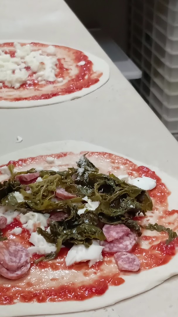Da Pele' di Di Paola Luca, Bari