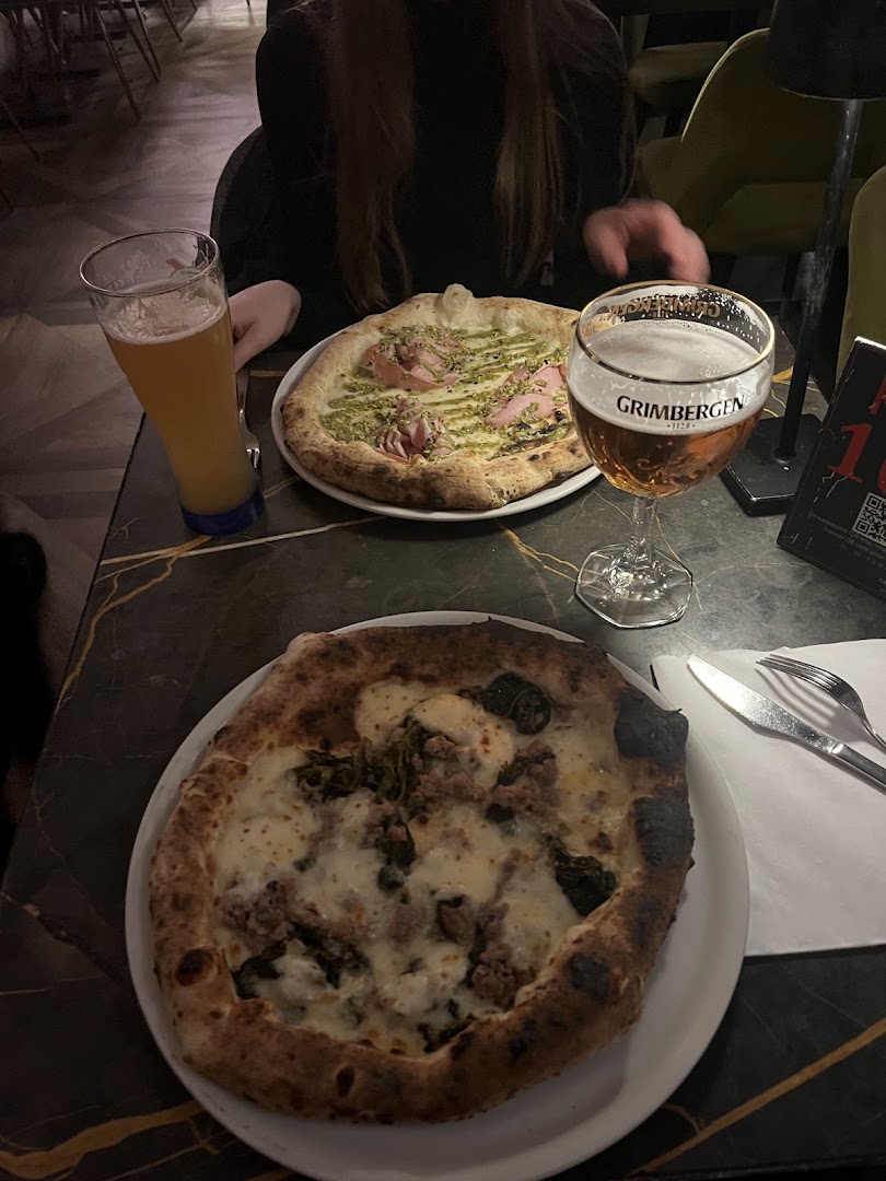 Da Regina 1985, Milano