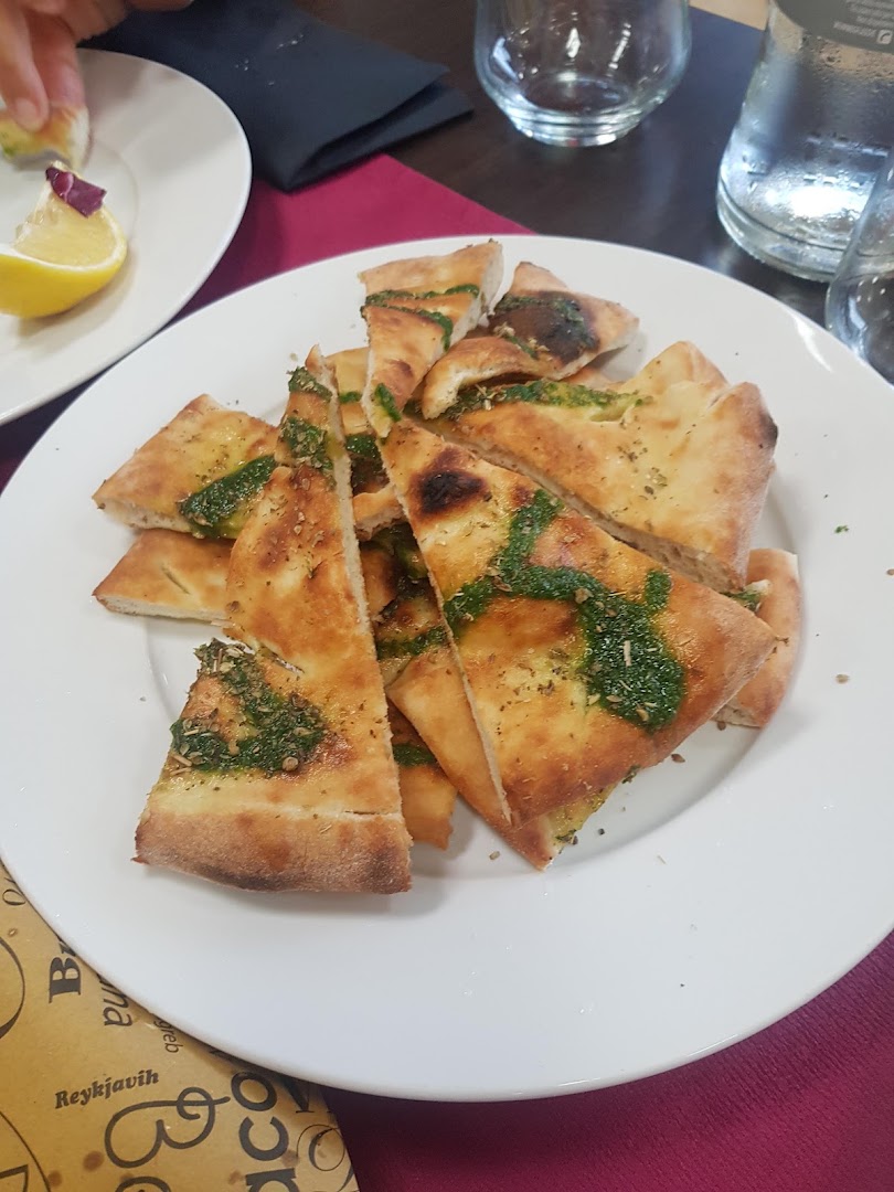 Da Tony Novara, Novara