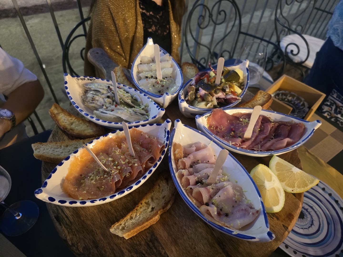 Da Totò, Lipari