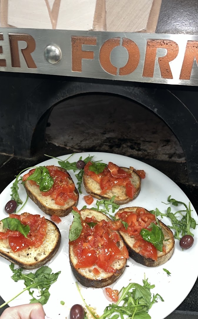 Da visuir Pizzeria-sfizio-panuozzo, Napoli