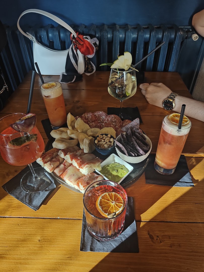 Dadò Bistro