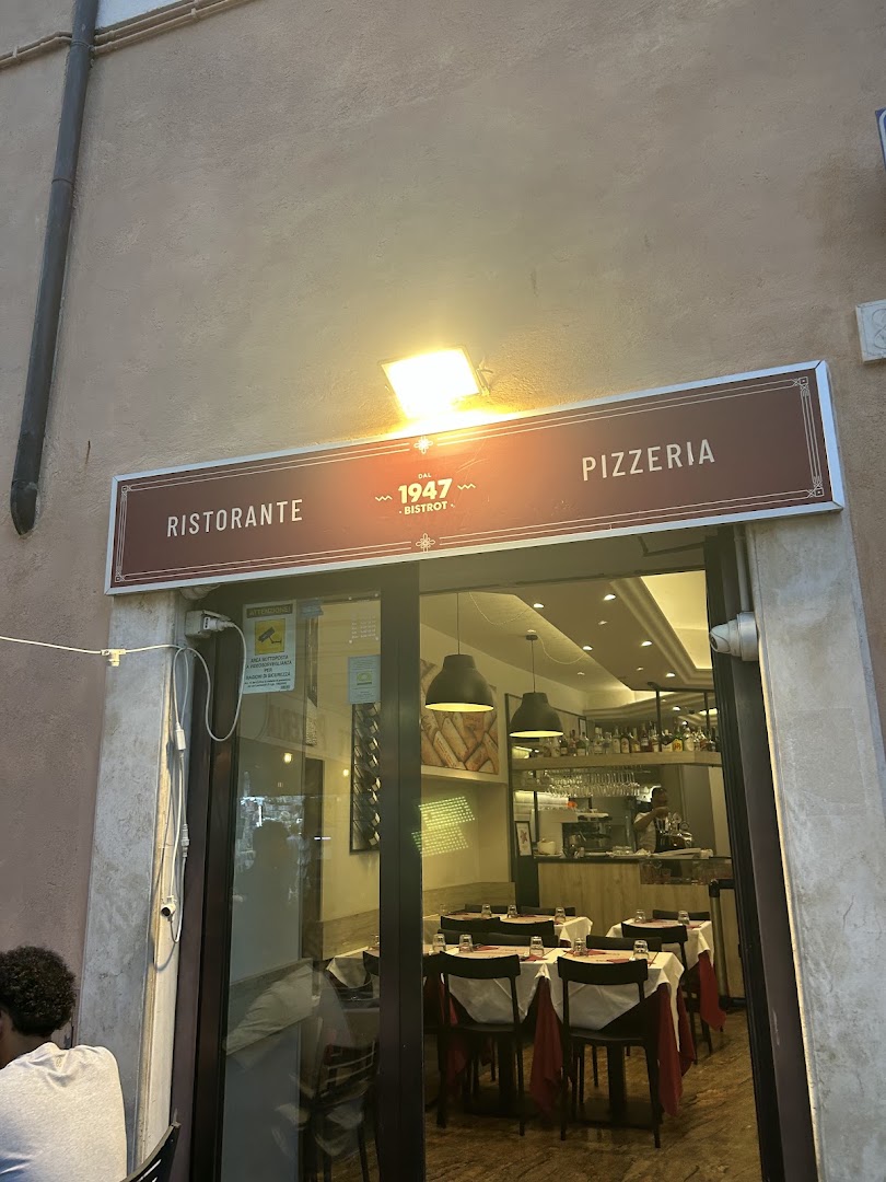 “Dal 1947 Bistrot“ Ristorante Pizzeria Fontana di Trevi, Roma