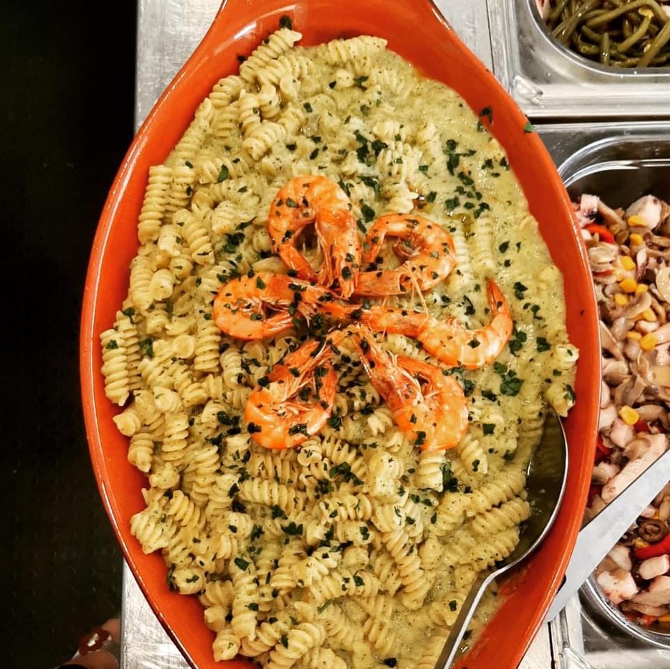 Dal Barracuda fish self service