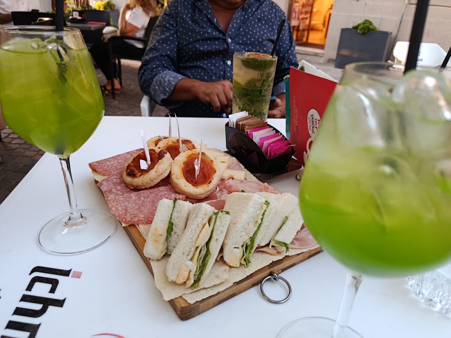 Dali Cafetia