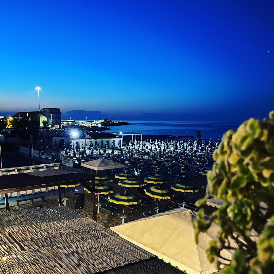 Dalla Cira, Pesaro