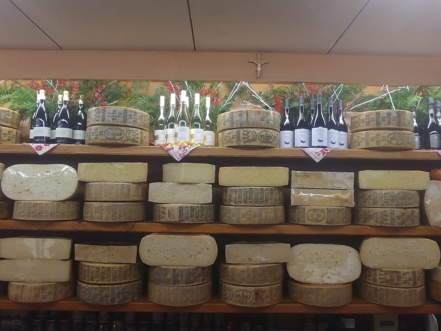Dalle Nogare Formaggi & Salumi