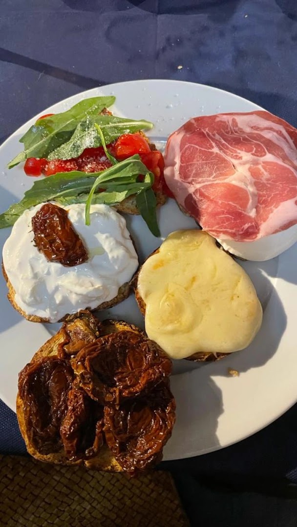 Dallo zio | Stuzzicheria caffetteria, Giovinazzo