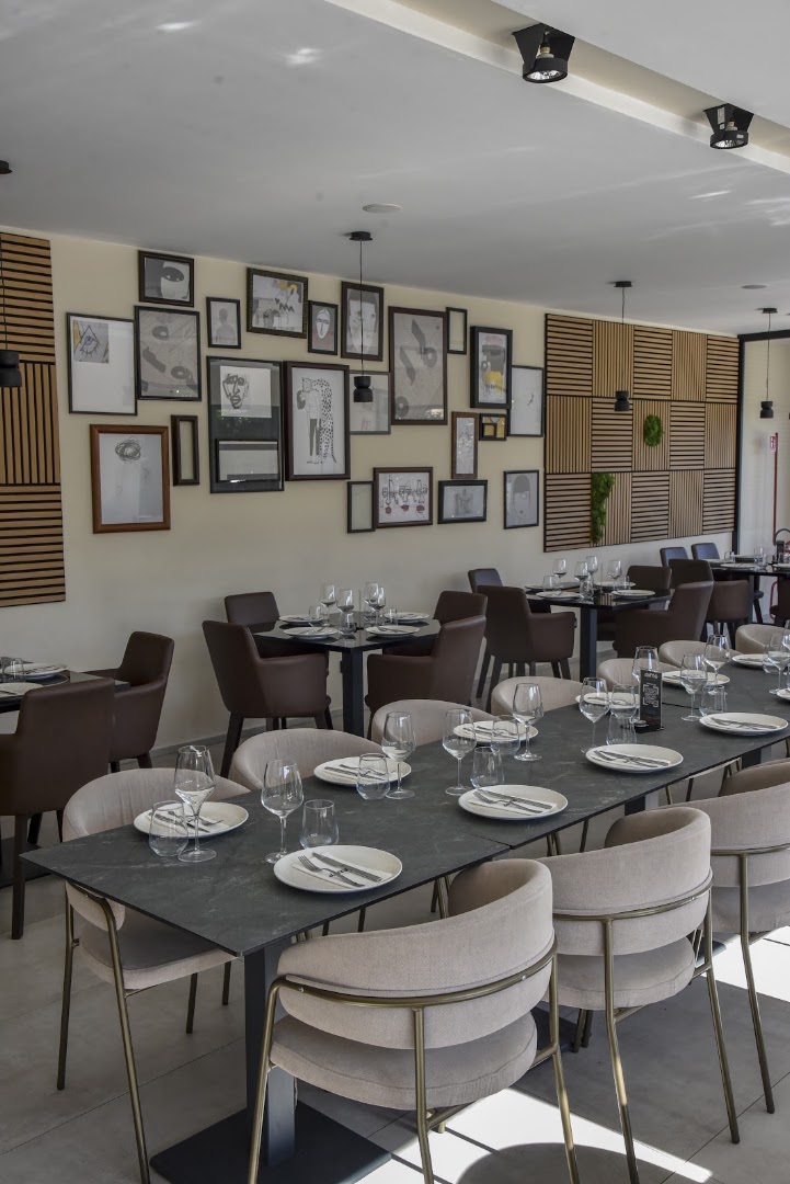 daMè Restaurant & Pizza