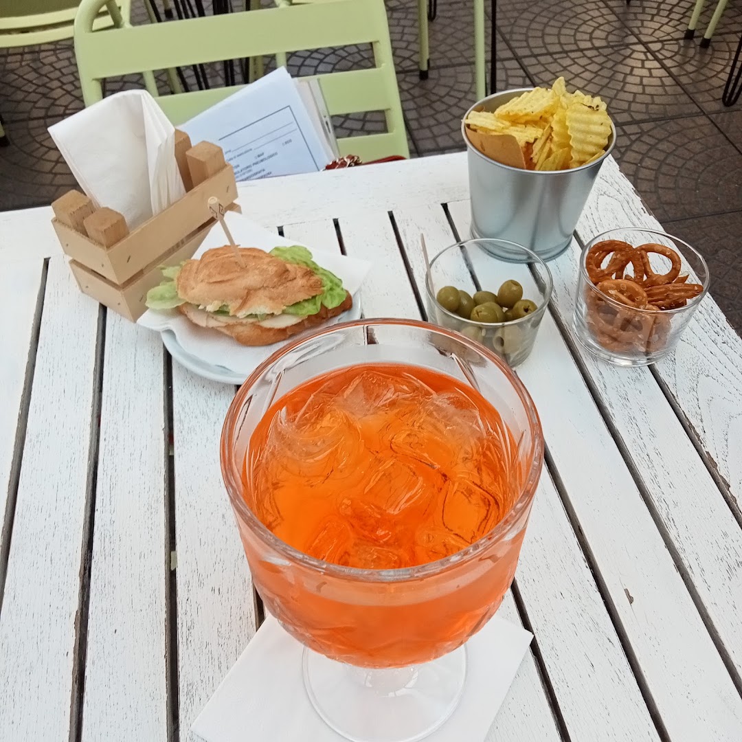 Dandy's Contemporary Café